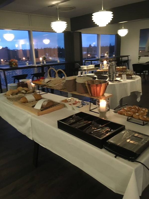 Petit déjeuner continental compris tous les jours