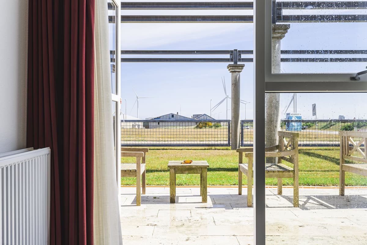 standard twin room, terrace | terrace/patio