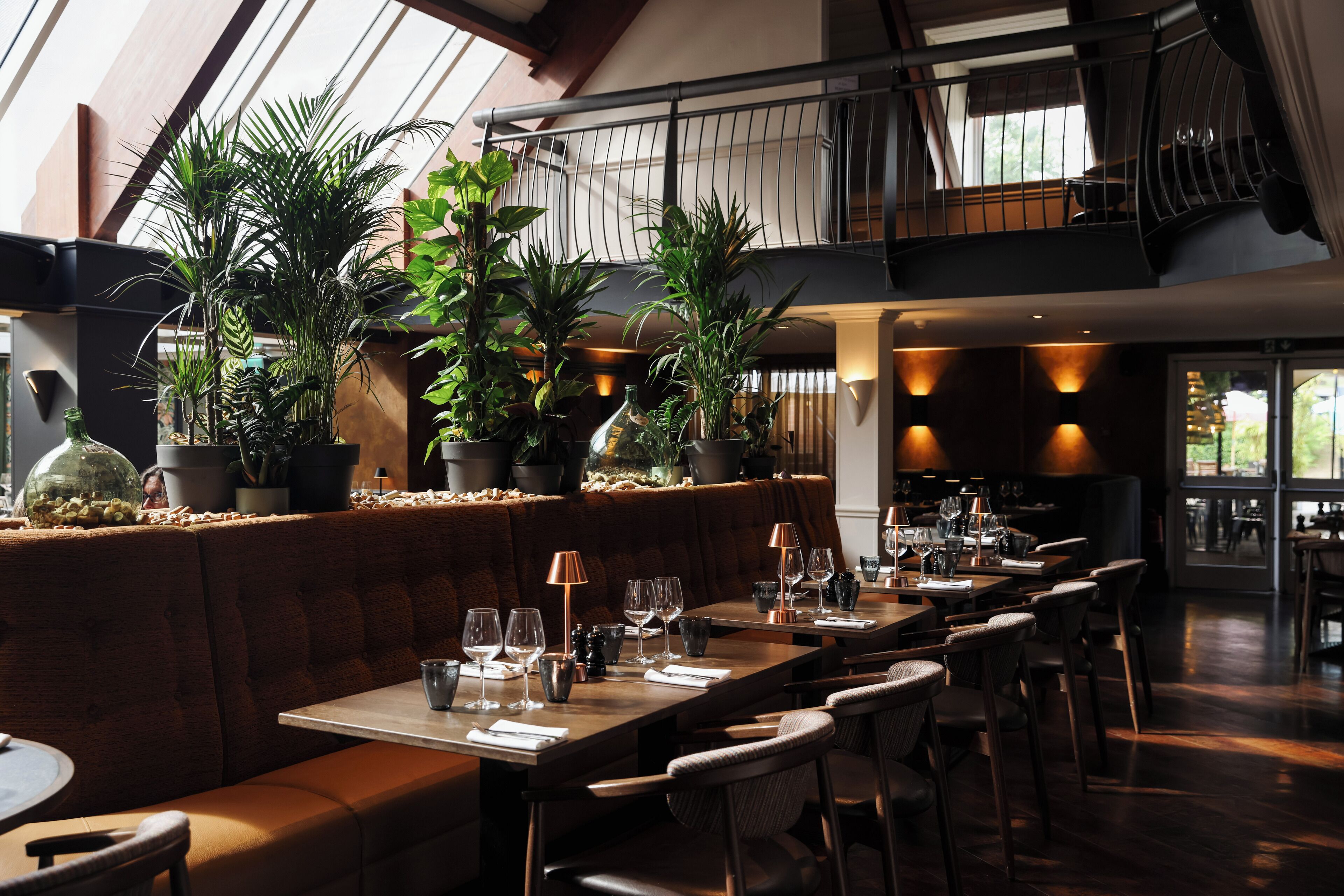 Breakfast, lunch, dinner served; British cuisine 