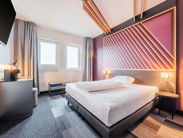 Premium Double Room | Desk, blackout drapes, soundproofing, free WiFi - B&B HOTEL Rastatt (Rastatt)