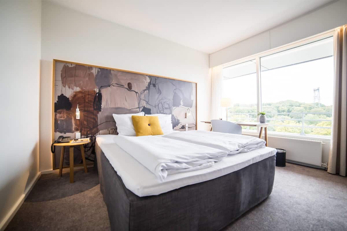 1 bedroom, premium bedding, in-room safe, individually decorated