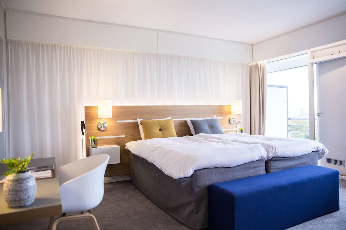 1 bedroom, premium bedding, in-room safe, individually decorated