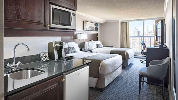 Unclassified image, 1 of 69, button - Best Western Plus Ottawa Downtown Suites (Ottawa)