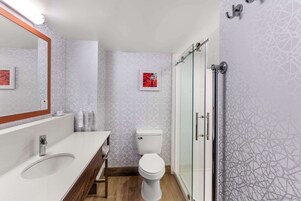 Ducha del cuarto de baño