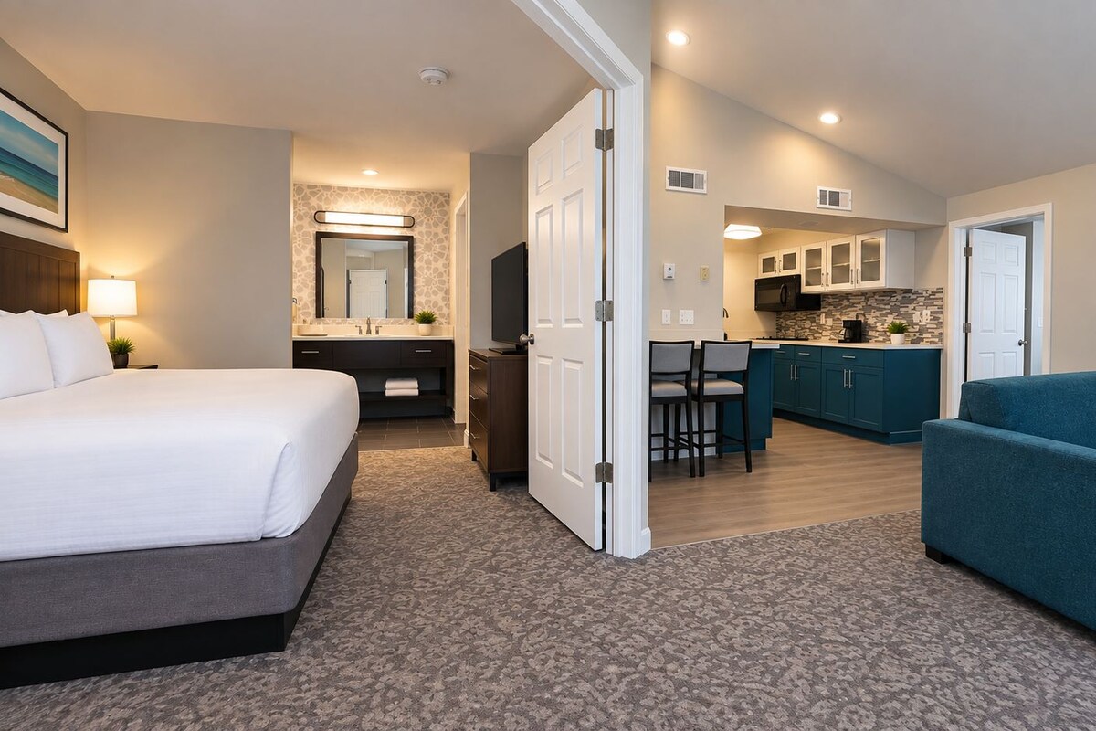 Premium bedding, pillowtop beds, desk, laptop workspace