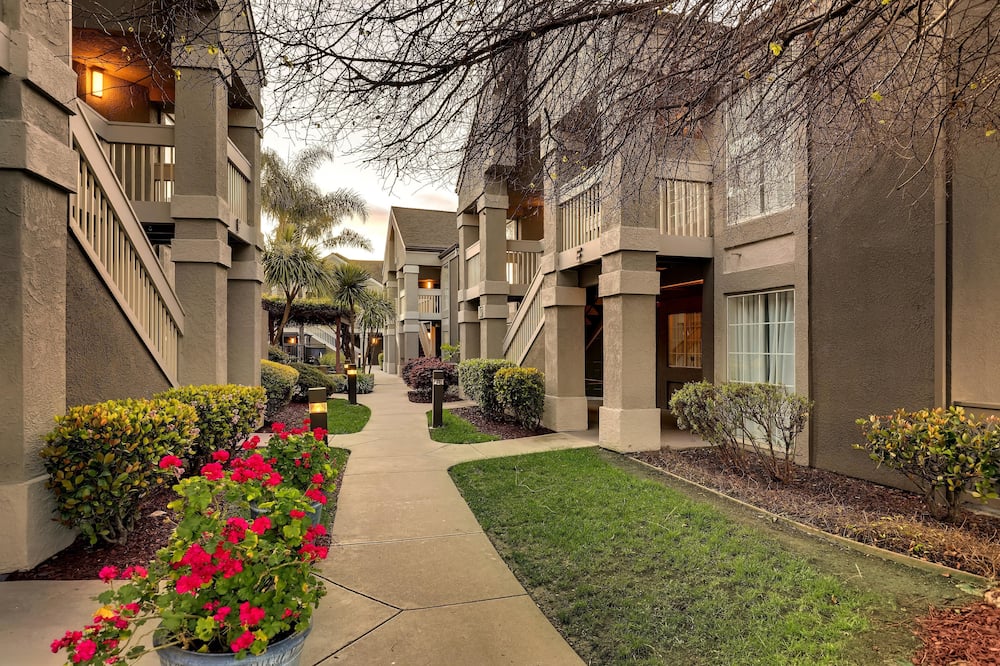 Sonesta ES Suites San Jose Airport
