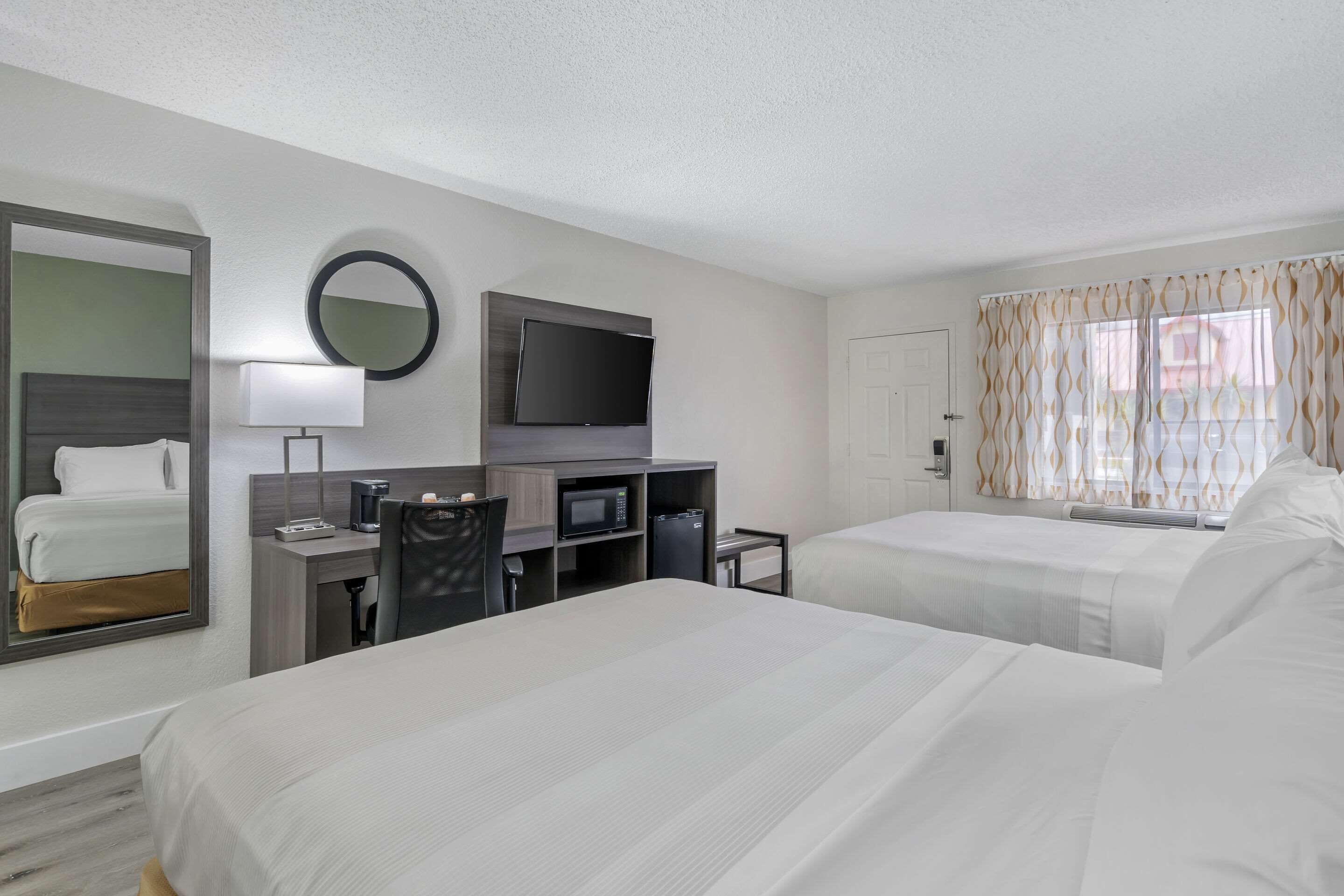 Photo - Quality Inn & Suites Orlando East - UCF Area