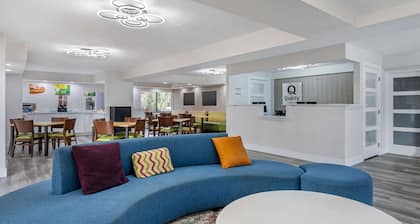 Quality Inn & Suites Orlando East - UCF Area