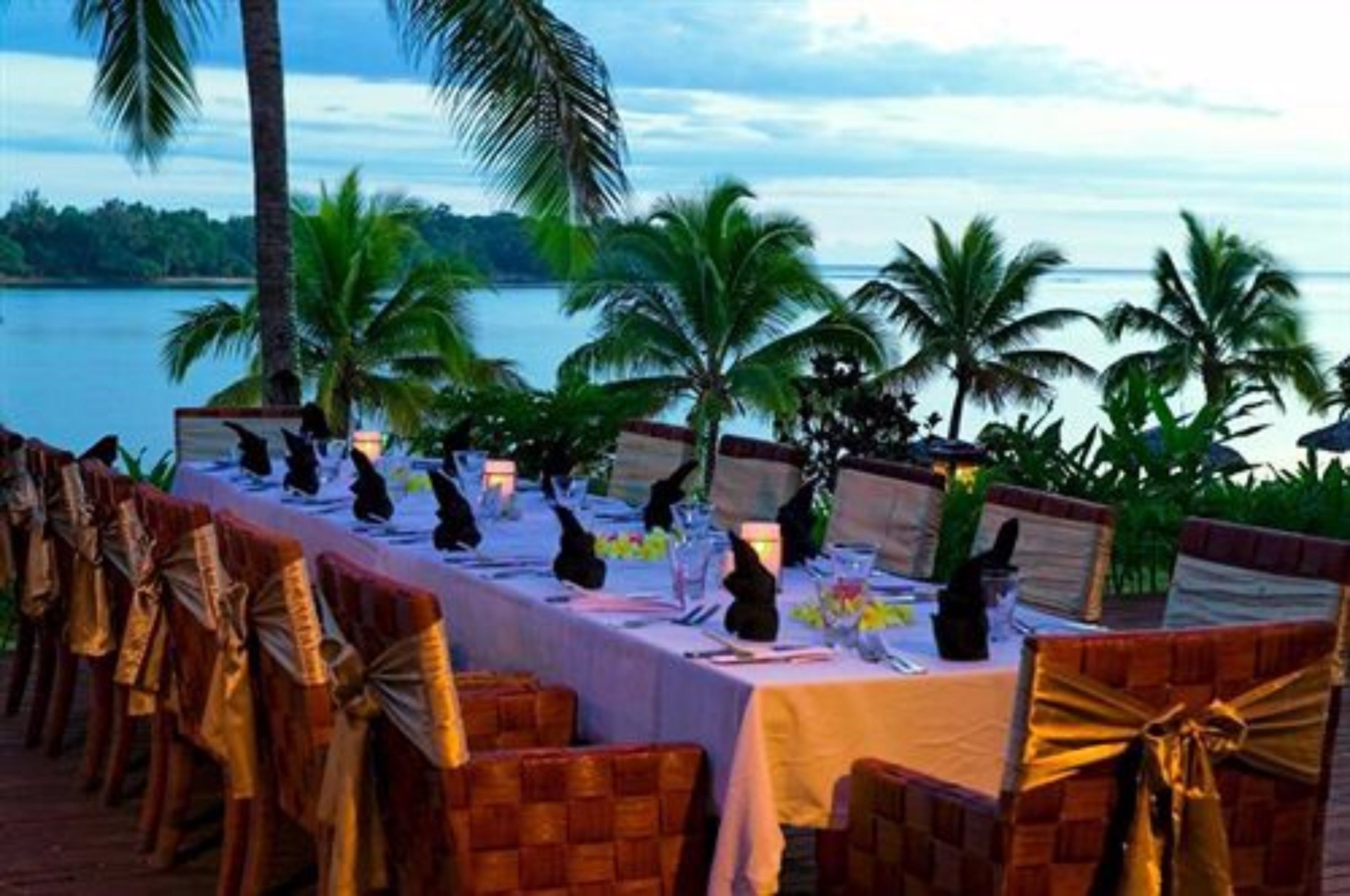 outdoor banquet area