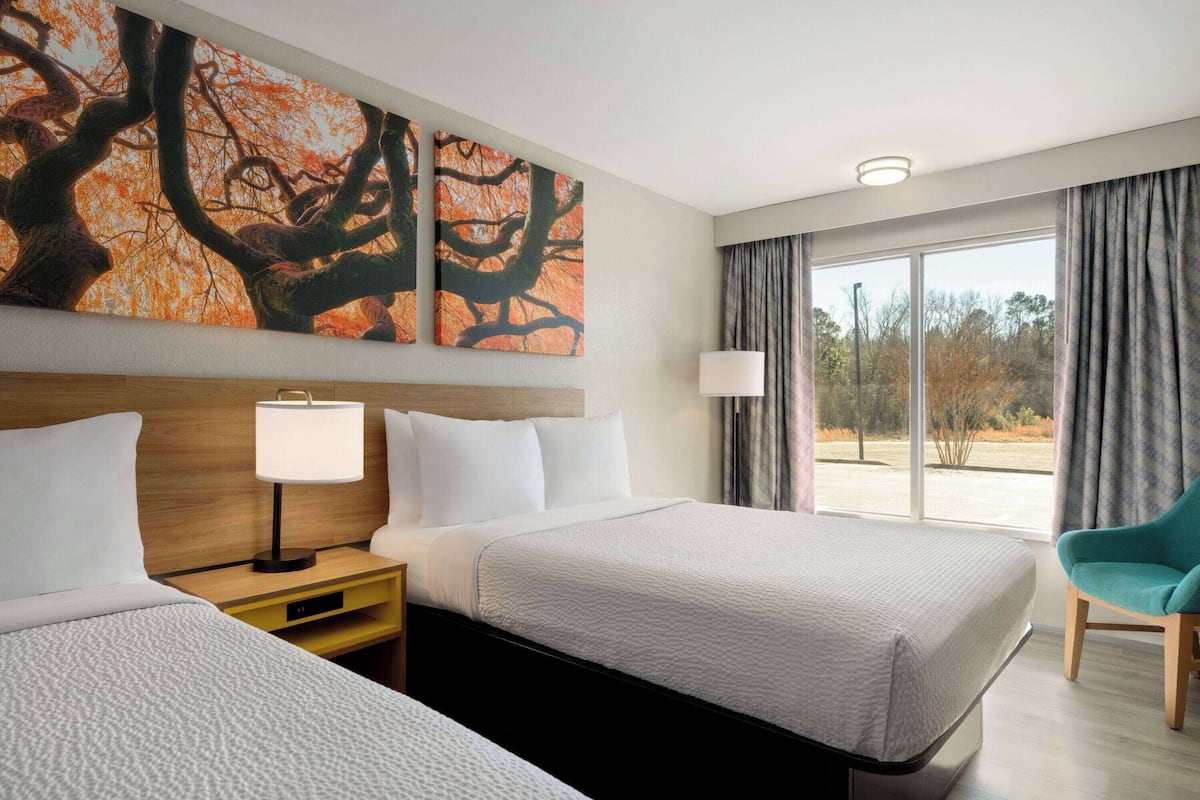 In-room safe, desk, laptop workspace, iron/ironing board