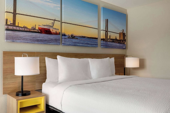 In-room safe, desk, laptop workspace, iron/ironing board