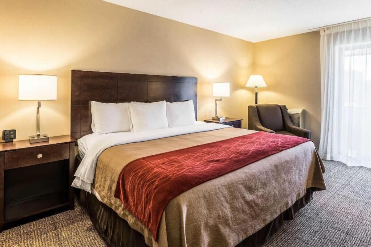 Desk, iron/ironing board, free cots/infant beds, free WiFi