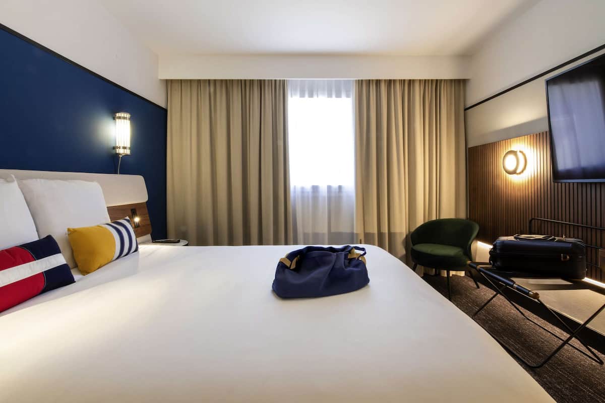 Classic Room, 1 Queen Bed