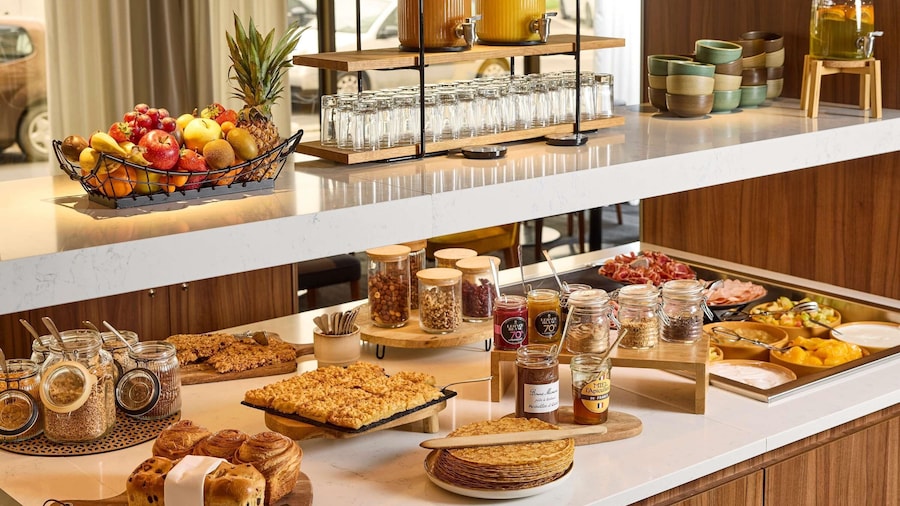 Mercure Caen Centre Port de Plaisance