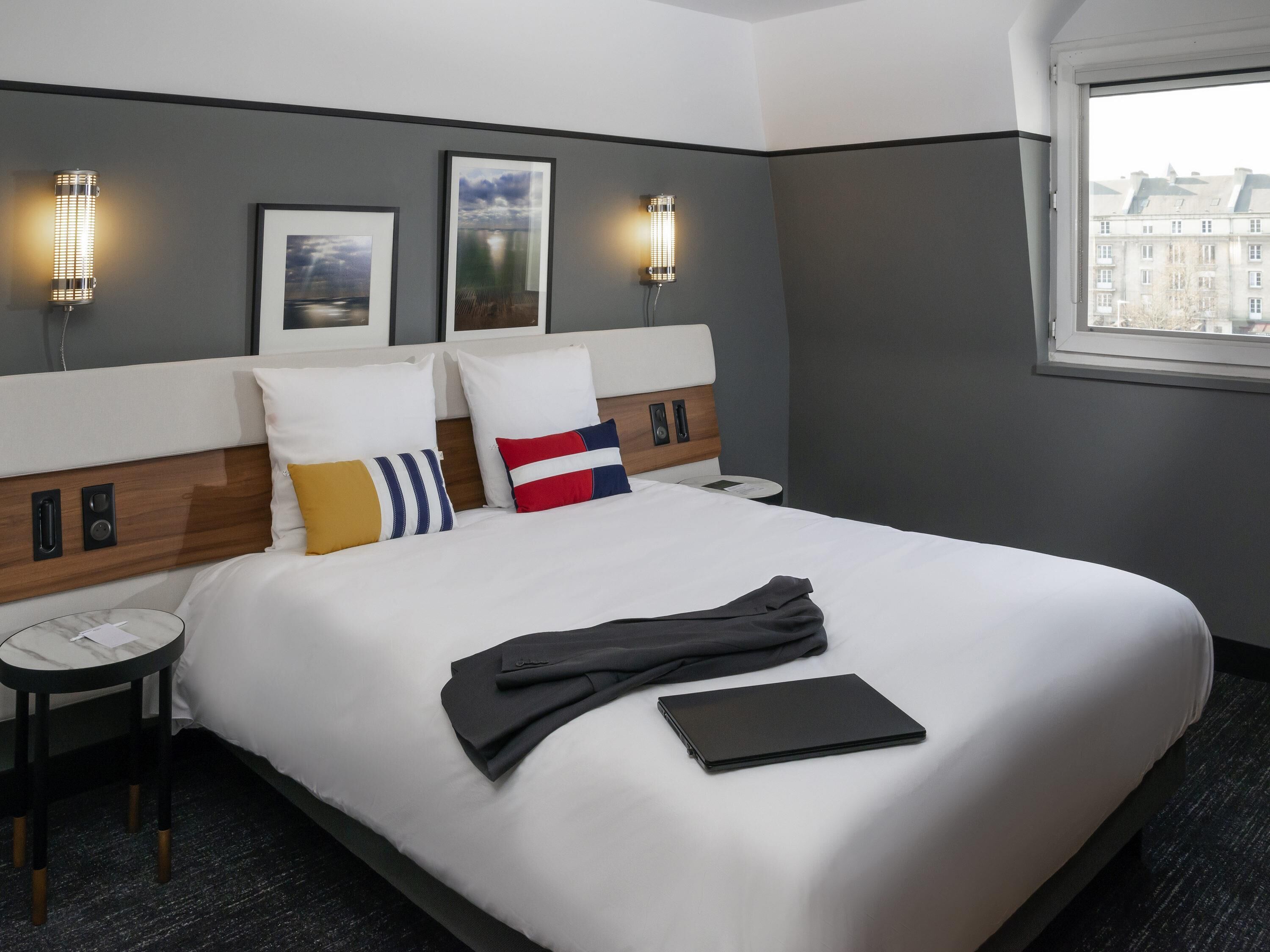 minibar, in-room safe, desk, blackout curtains