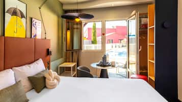 Camera Comfort, 1 letto matrimoniale | Una cassaforte in camera, con stile personalizzato