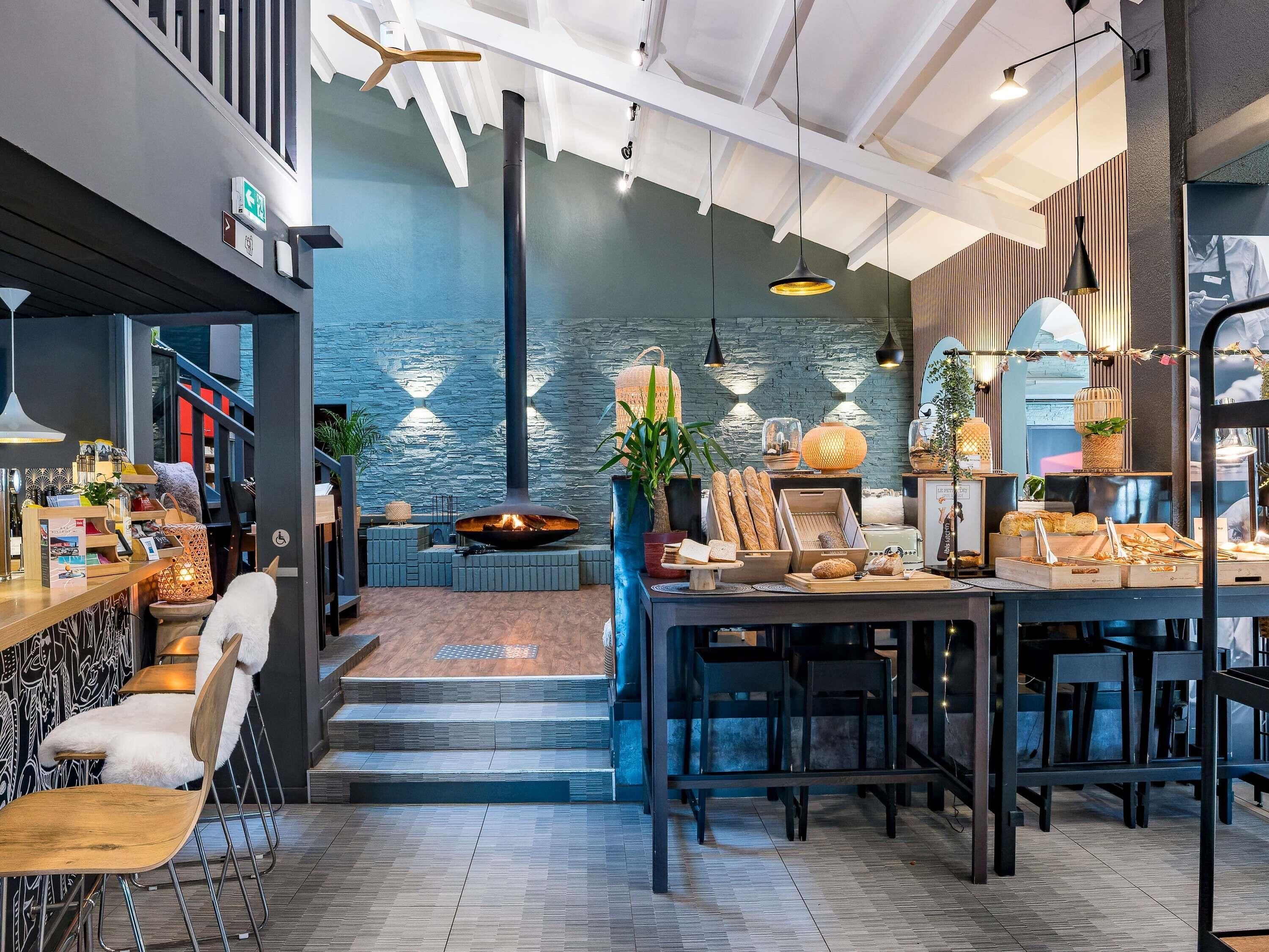 Bar (en el alojamiento)