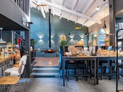 ibis Macon Sud CrĂȘches