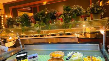Daily buffet breakfast (GBP 18.00 per person)