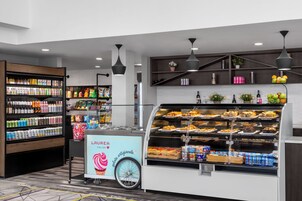 Alimentação e bebidas