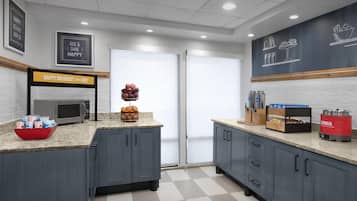 Free daily buffet breakfast