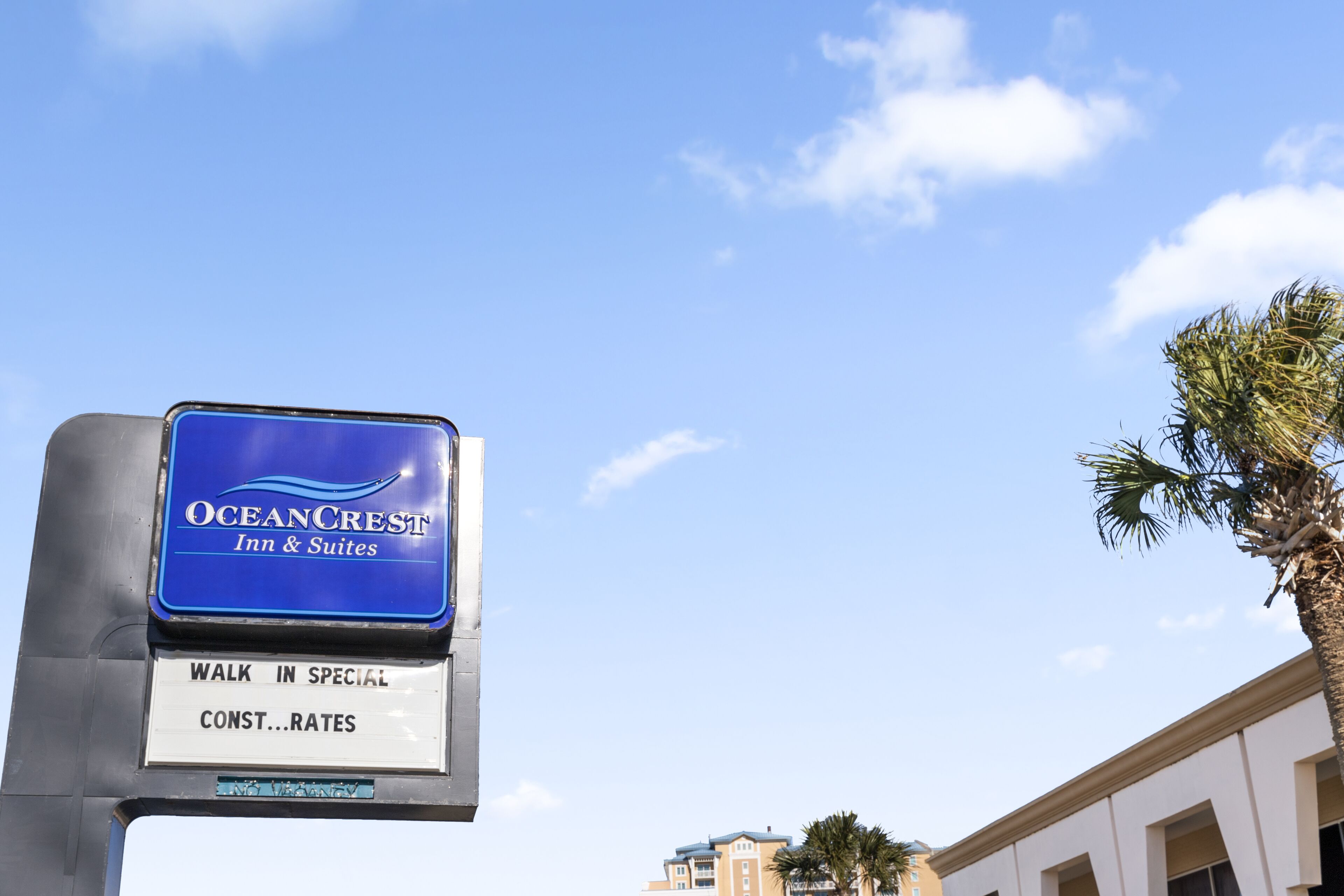 Photo - Ocean Crest Inn and Suites