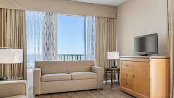 Suite | Een bureau, verduisterende gordijnen, gratis wifi, beddengoed