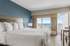 غرفة | مكتب وستائر تعتيم وواي فاي مجانًا وملاءات أسرّة