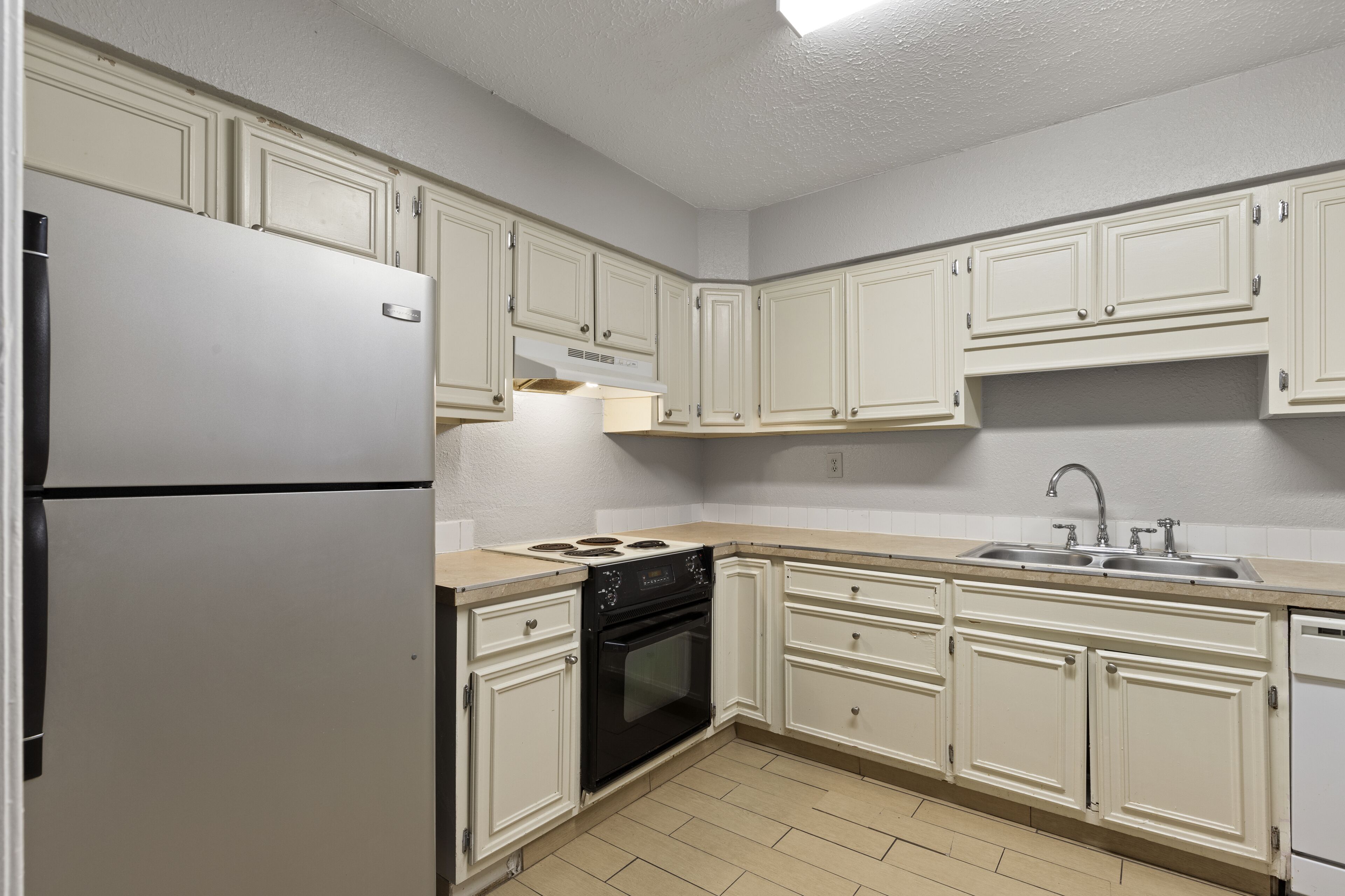 Photo - Ocean Crest Inn and Suites