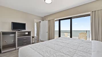 Penthouse | Een bureau, verduisterende gordijnen, gratis wifi, beddengoed