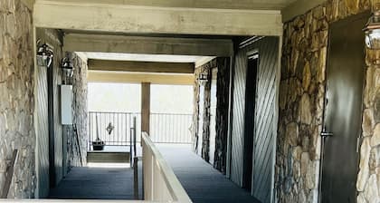 Cattle Country Lodge