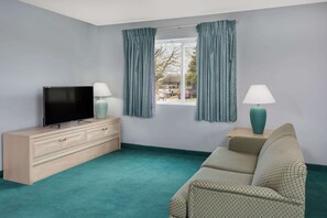 Desk, iron/ironing board, free cots/infant beds, free WiFi