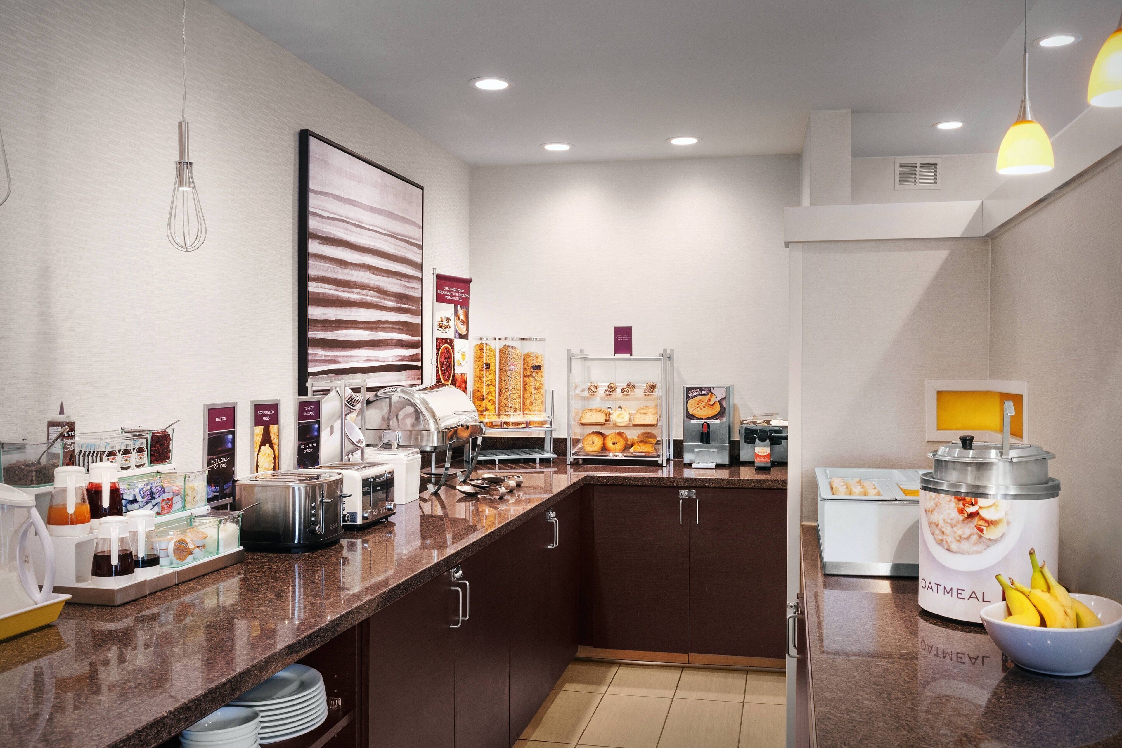 free daily continental breakfast