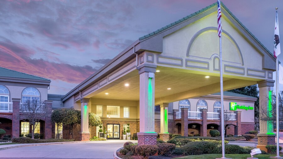 Holiday Inn Auburn by IHG