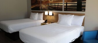 เดย์สอินน์ บายวินด์แฮม ฟาร์มวิลล์