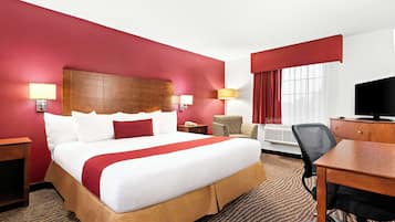 Standard Room, 1 King Bed, Non Smoking, Refrigerator & Microwave