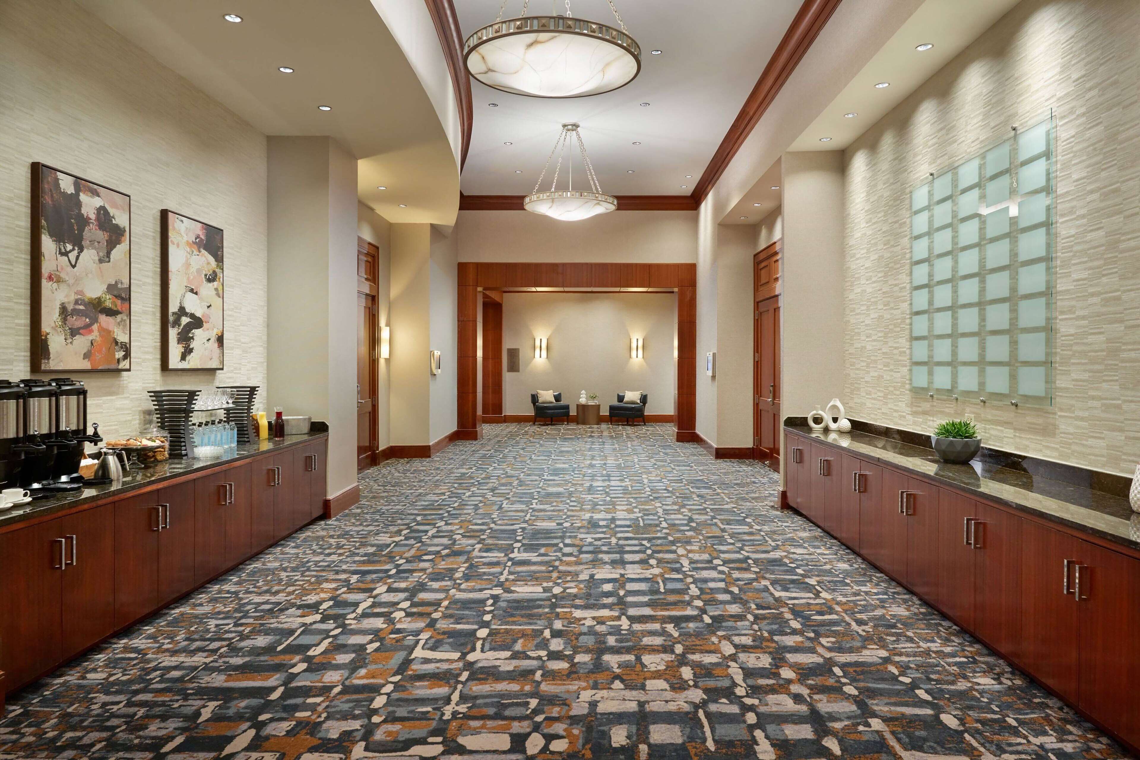 Photo - Wyndham Atlanta Buckhead Hotel & Conference Center