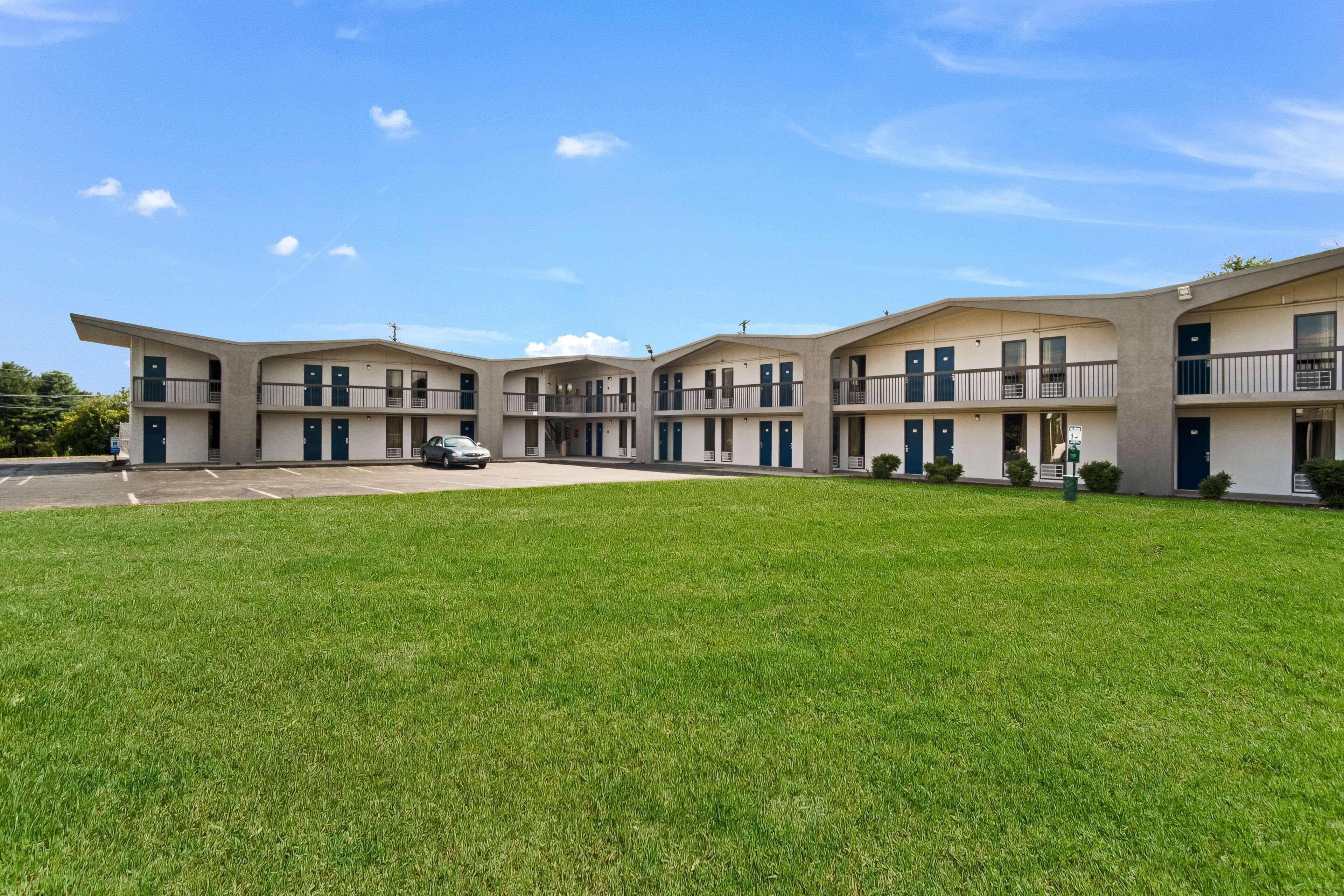 المنشأة من الخارج