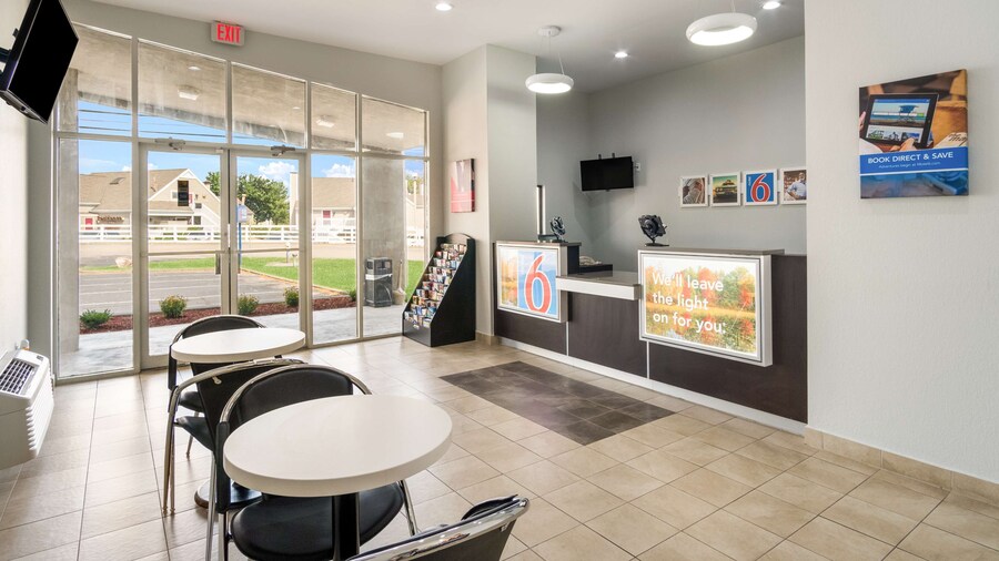 Motel 6 Lexington, KY - Airport