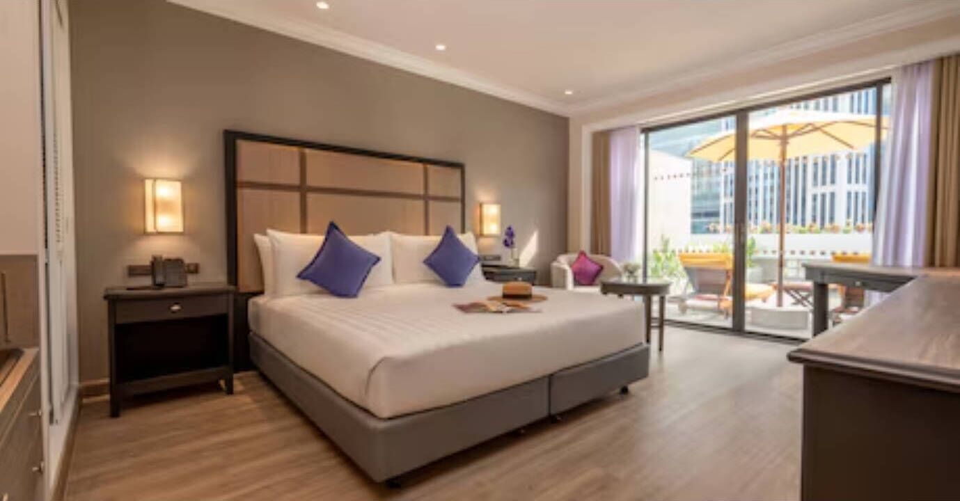 Select Comfort beds, in-room safe, desk, laptop workspace