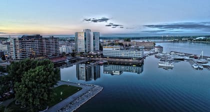 Delta Hotels by Marriott Kingston Waterfront