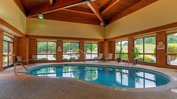 Hồ bơi trong nhà, hồ bơi ngoài trời