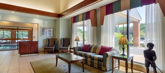 Best Western Staunton Inn