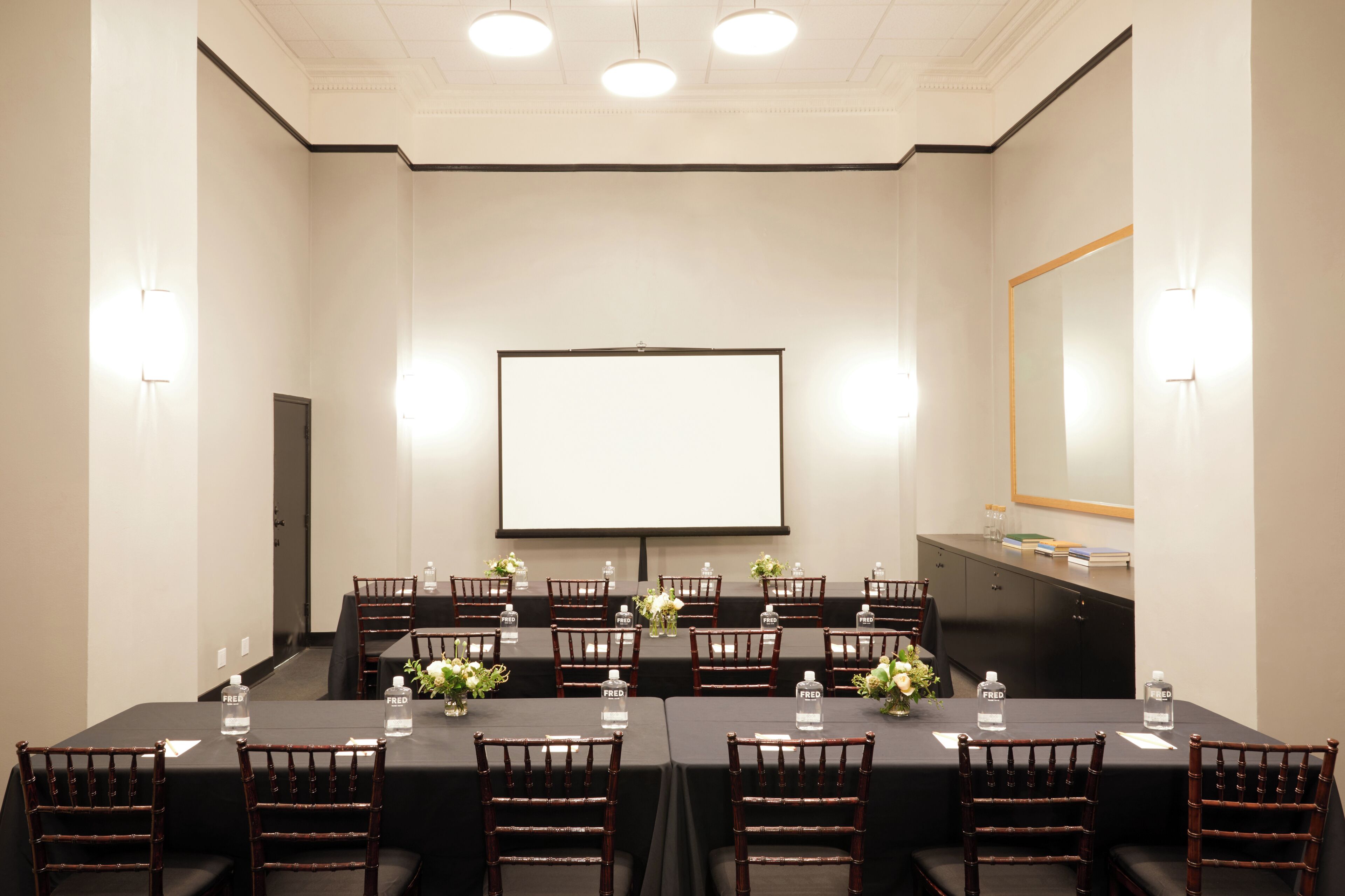 Meeting facility