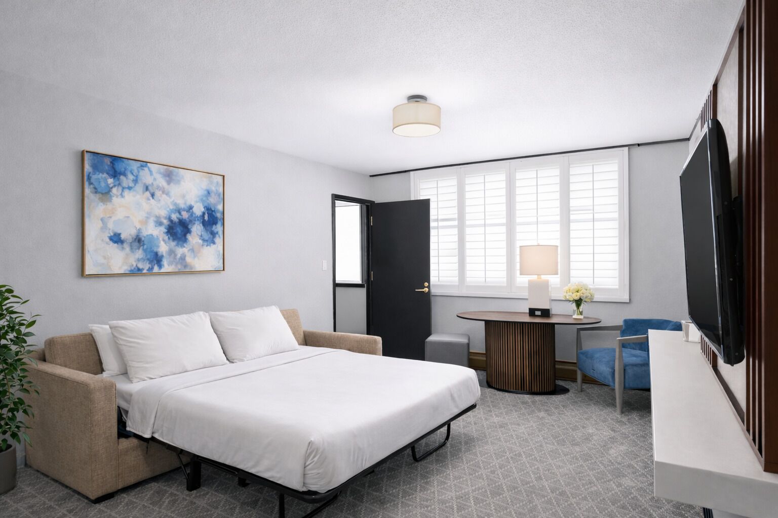 주니어 스위트 | 필로우탑 침대, 객실 내 금고, 각각 다른 스타일의 인테리어, 각각 다르게 가구 비치