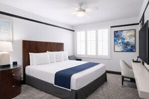 Pillowtop beds, in-room safe, individually decorated - Tilden Hotel (San Francisco)