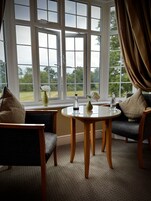 Executive Double Room | Hypo-allergenic bedding, memory foam beds, individually decorated, desk