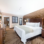 Ellis Island Hotel