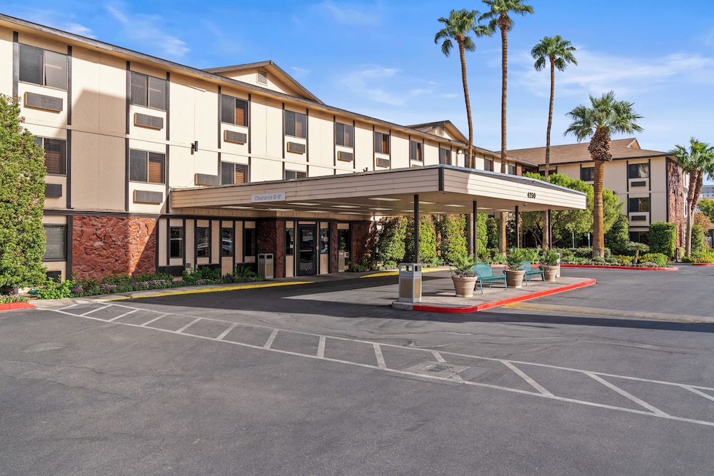 Ellis Island Casino & Hotel by null