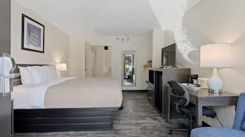 Desk, iron/ironing board, free WiFi, bed sheets